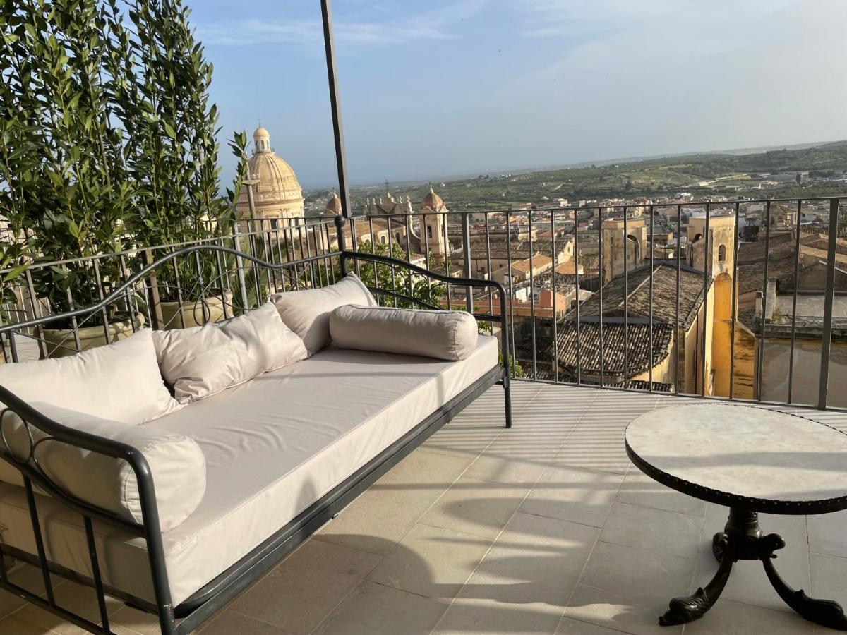 Aria Rooms And Terrace Noto Ngoại thất bức ảnh