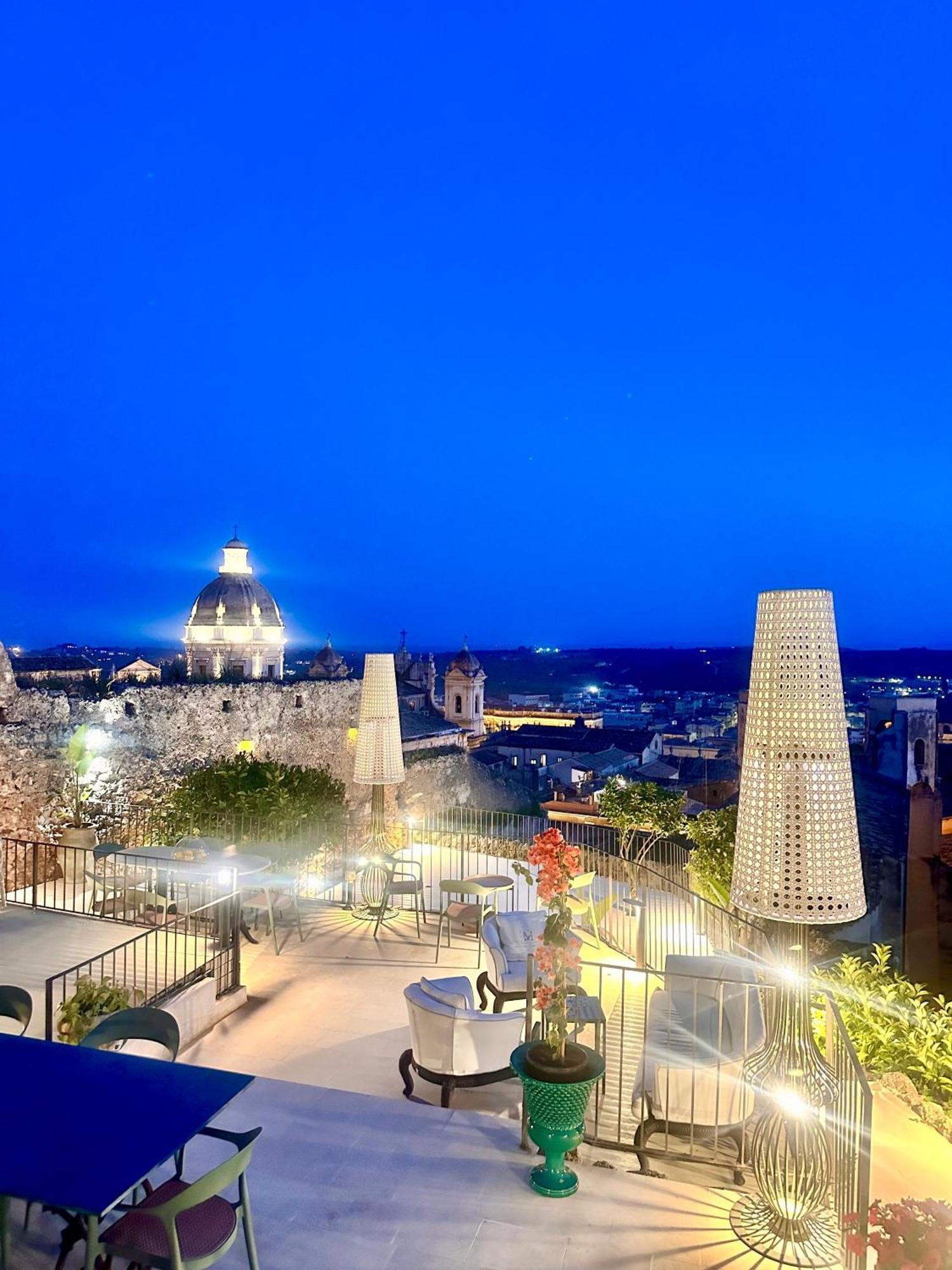 Aria Rooms And Terrace Noto Ngoại thất bức ảnh